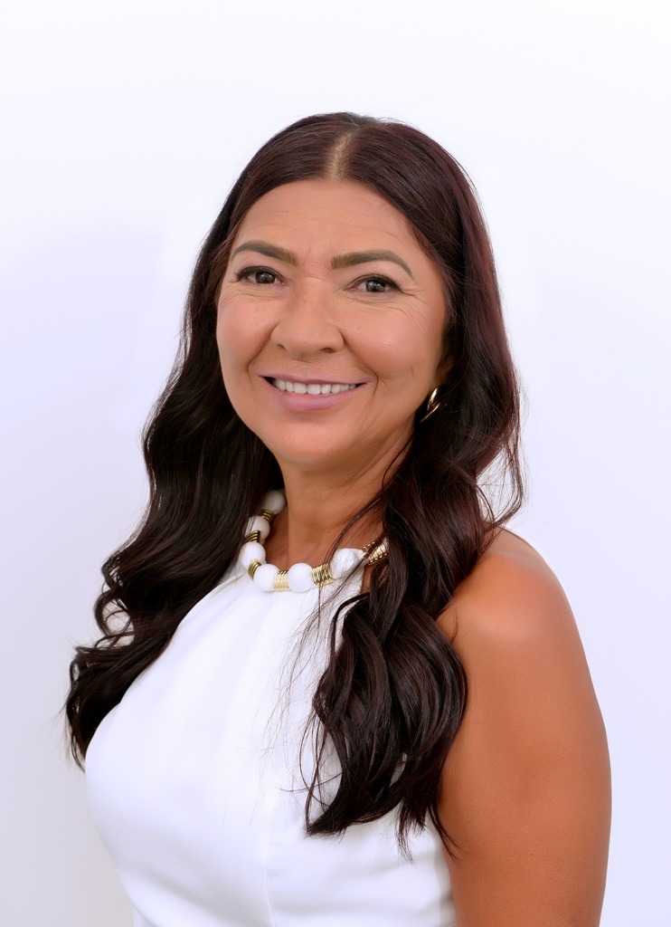 NADEJE CRISTINA FELICIANO FERREIRA